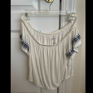 NWOT American Eagle Off the Shoulder Top Size M